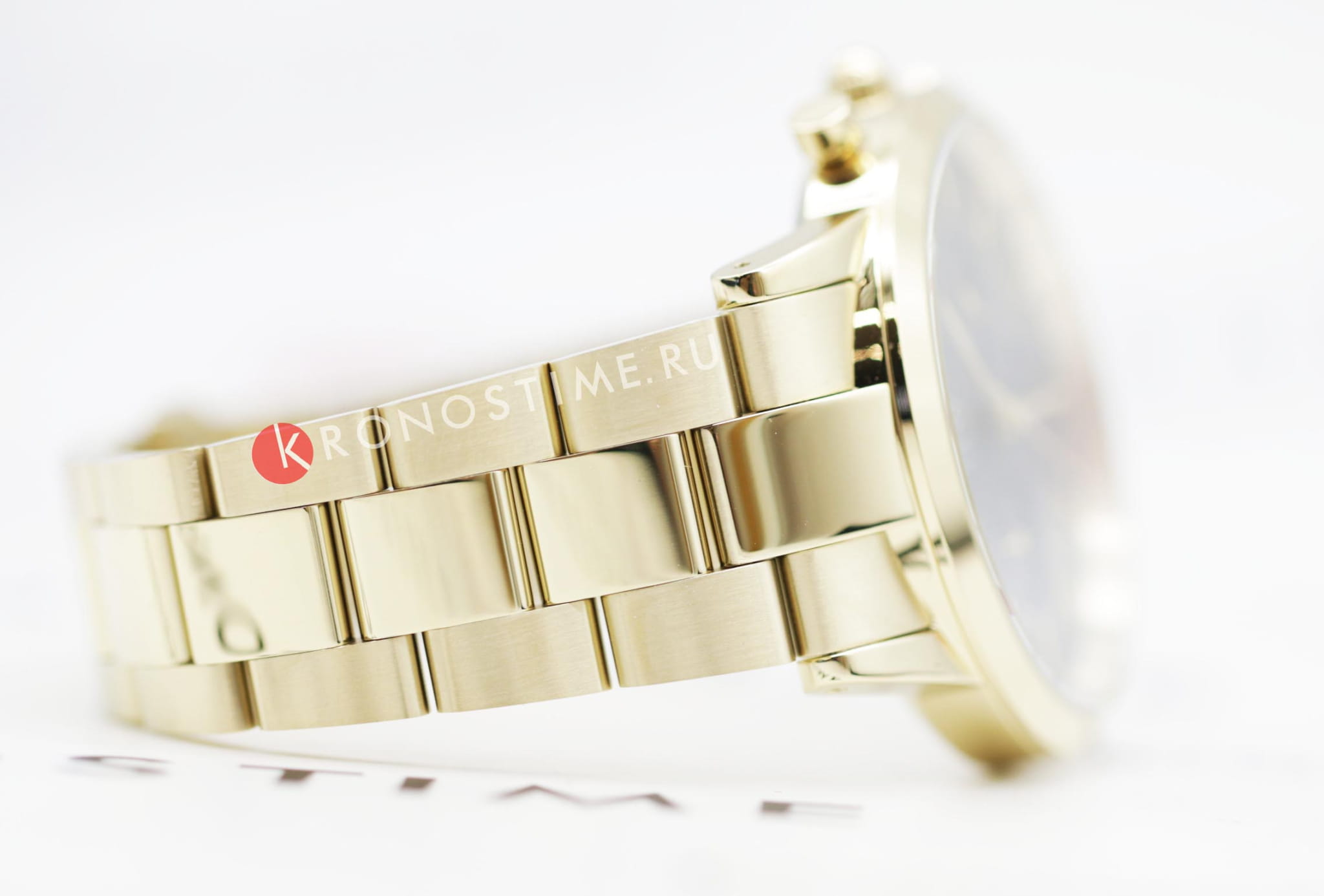 Daniel Wellington Daniel Wellington Iconic Link Arctic DW00100641  — детали корпуса и нержавеющая сталь с pvd-покрытием